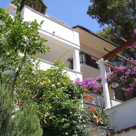 Apartments By The Sea Trogir - 11895 Eksteriør bilde