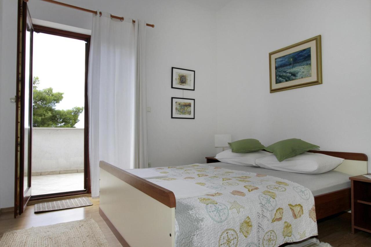 Apartments By The Sea Trogir - 11895 Eksteriør bilde